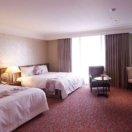 Grand City Hotel Fengyuan Exteriér fotografie
